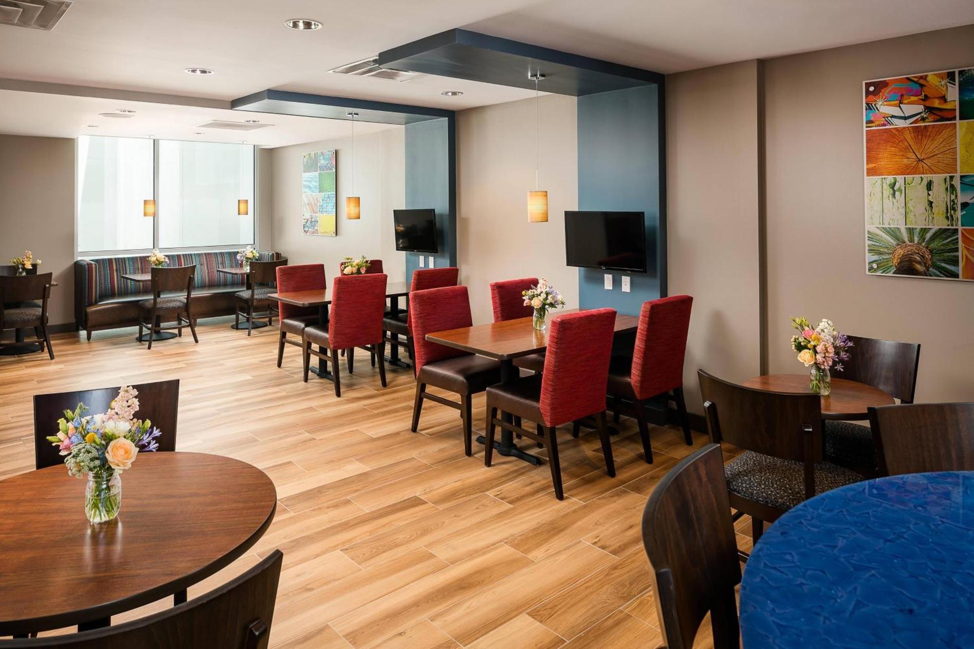 Hotel Towneplace By Marriott Downtown San Diego