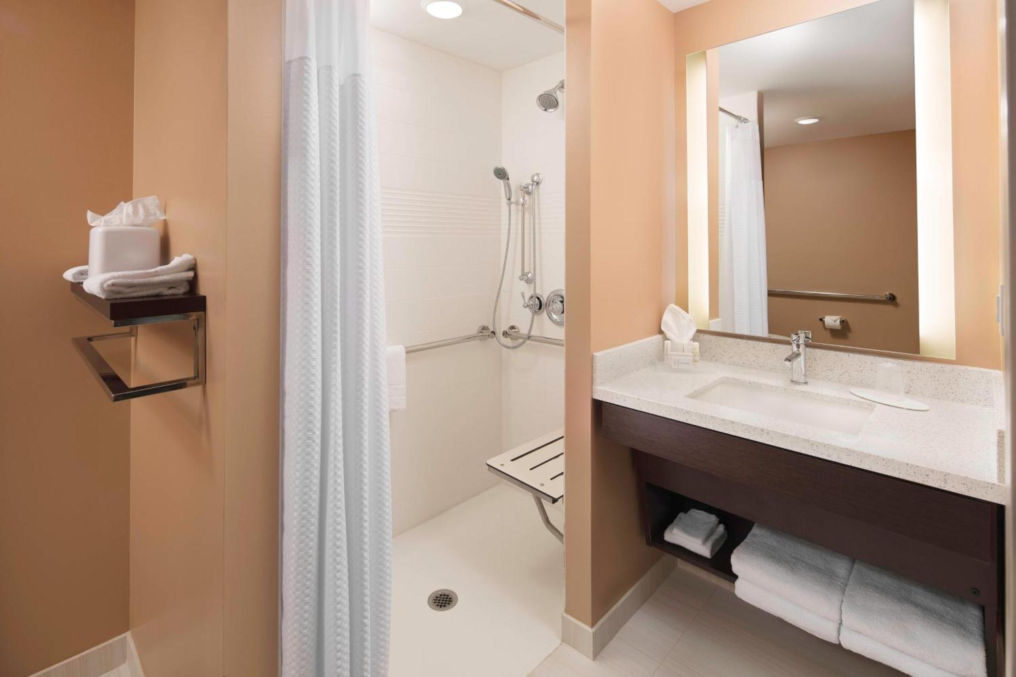 Hotel Towneplace By Marriott Downtown San Diego